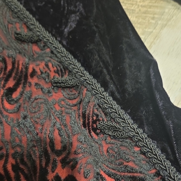 Lip Service Vintage Wimsigoth Vampire Gothic Black and Red Long Sleeve Dress - Picture 12 of 15